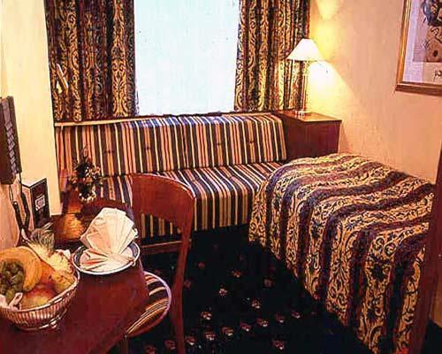 فندق سكانديك كارل جوهان أوسلو الغرفة الصورة